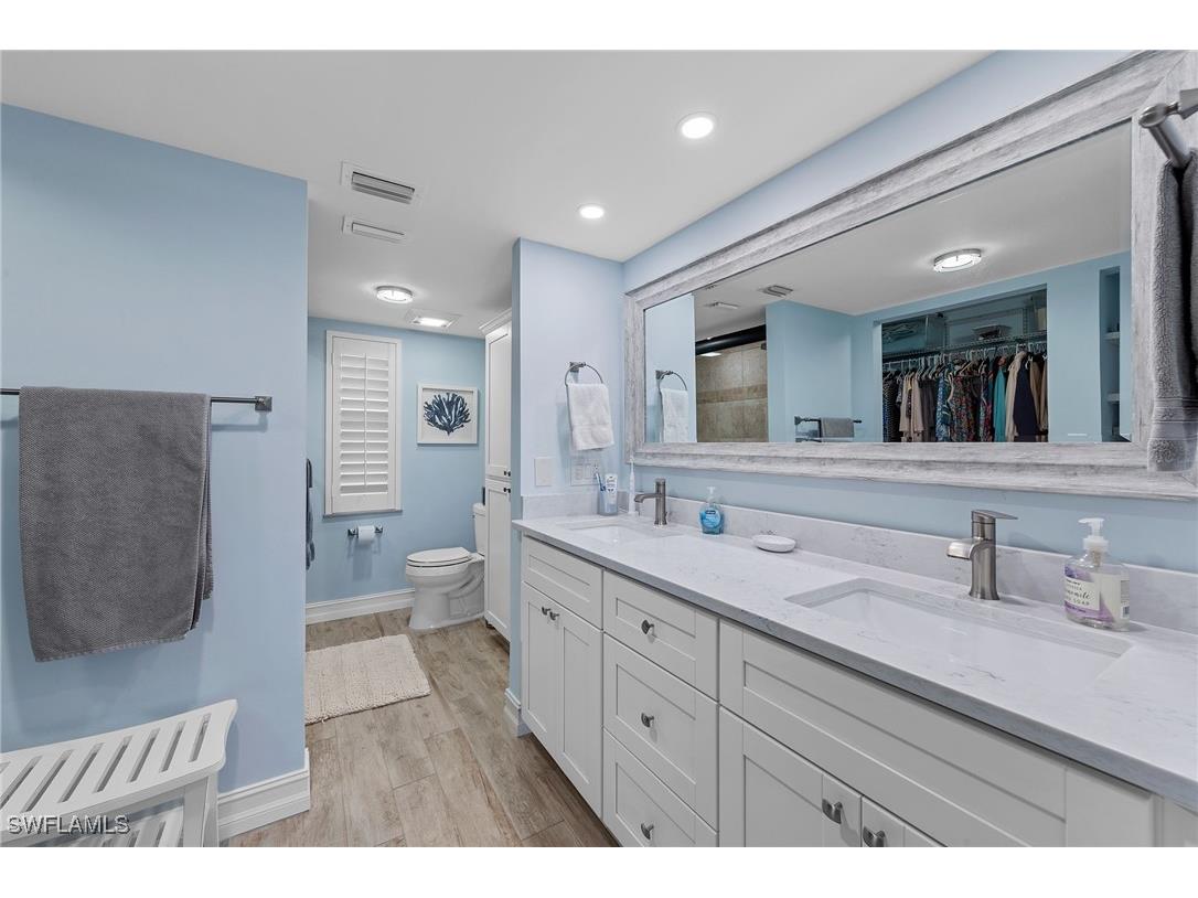 105 Penny Lane #5 Naples FL 34112 225085163 image26