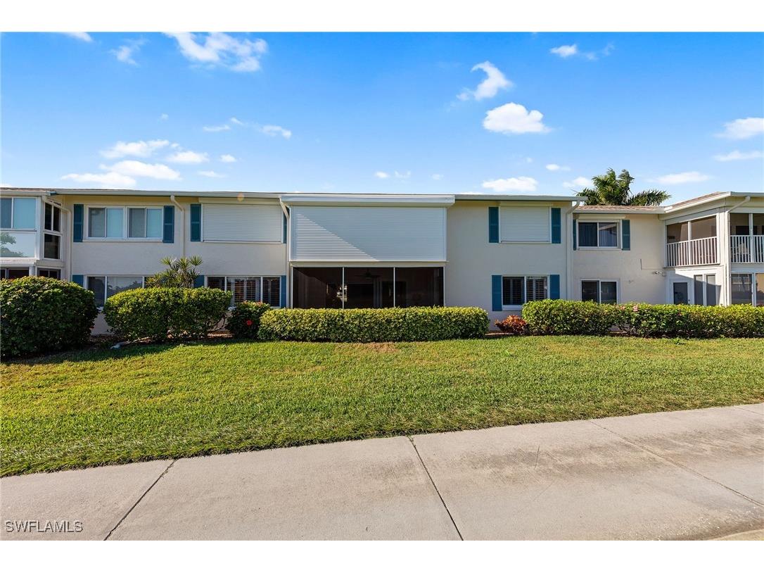 105 Penny Lane #5 Naples FL 34112 225085163 image35