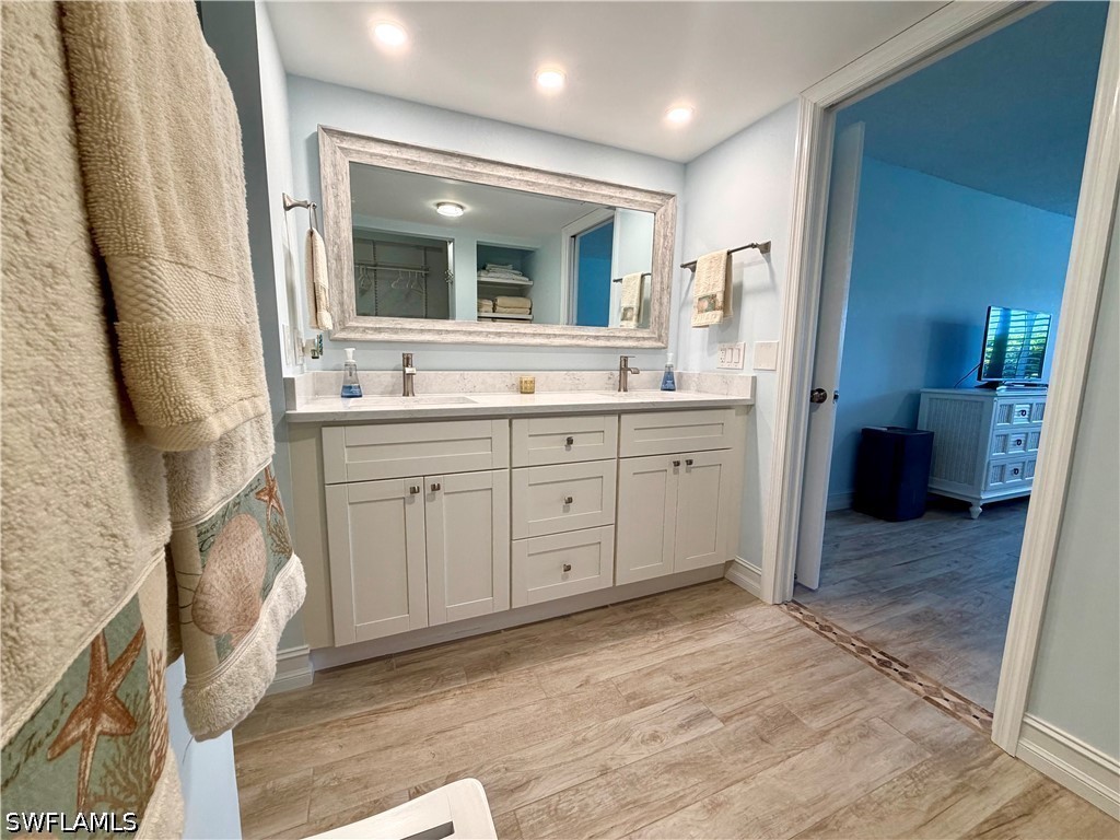 105 Penny Lane #5 Naples FL 34112 226013293 image11