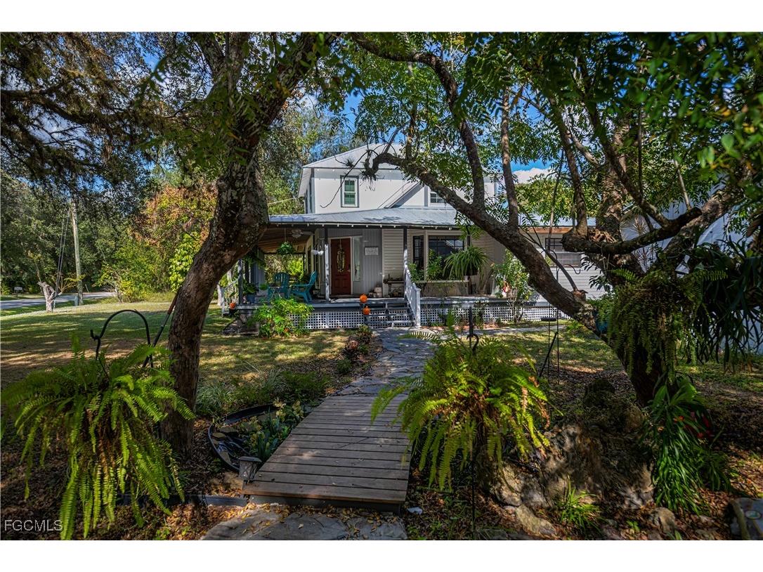 105 S Oak Street Labelle FL 33935 2025022401 image3