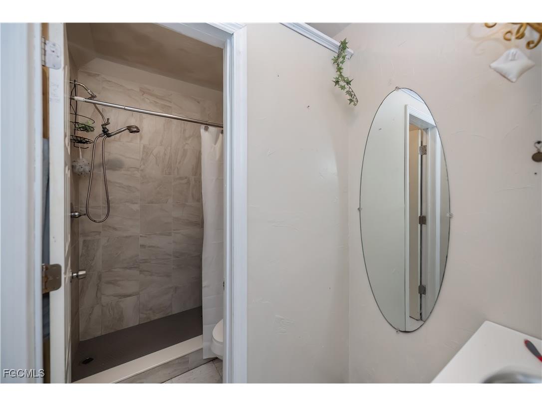 105 S Oak Street Labelle FL 33935 2025022401 image42