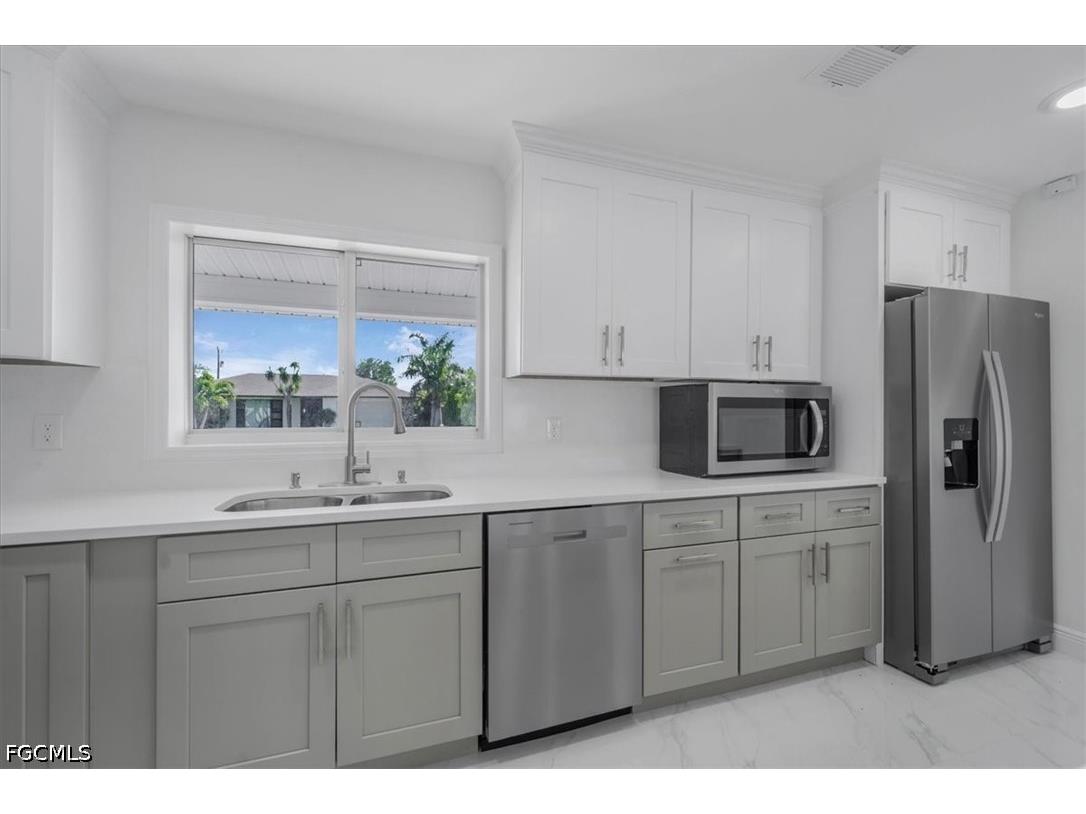 105 SE 45th Terrace Cape Coral FL 33904 2026012100 image14