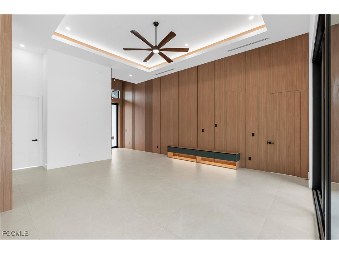 105 SW 33rd Place Cape Coral FL 33991 2025011623 image21