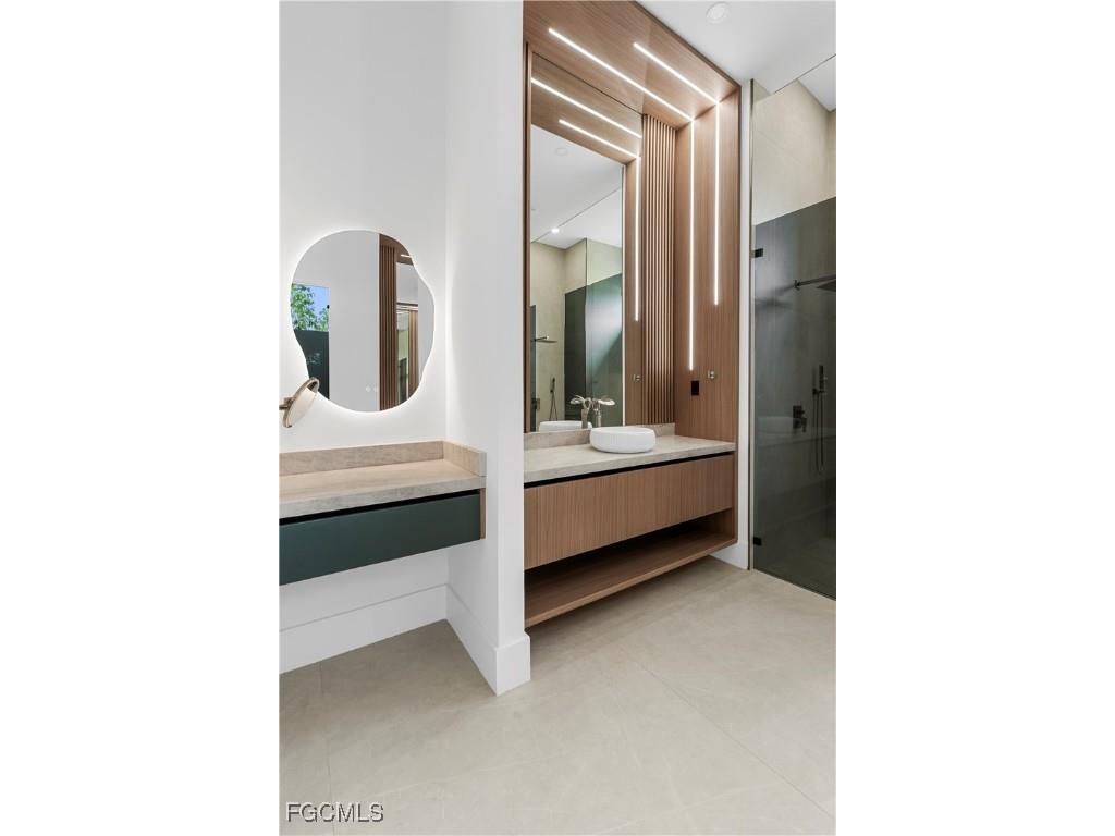 105 SW 33rd Place Cape Coral FL 33991 2025011623 image26