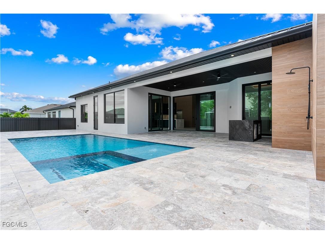 105 SW 33rd Place Cape Coral FL 33991 2025011623 image44