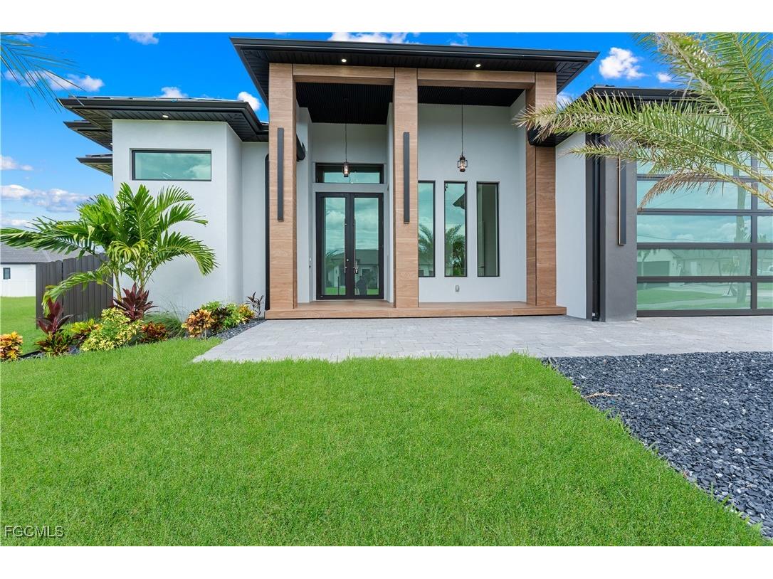 105 SW 33rd Place Cape Coral FL 33991 2025011623 image45