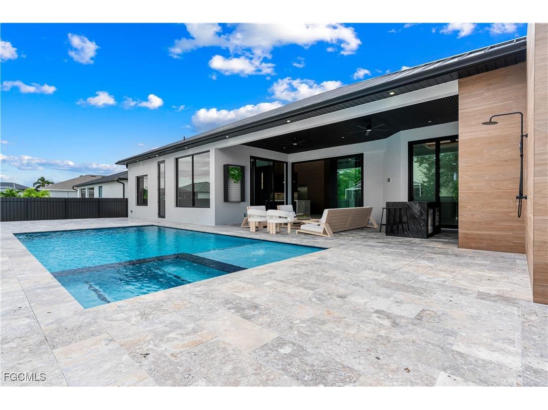 105 SW 33rd Place Cape Coral FL 33991 2025011623 image48