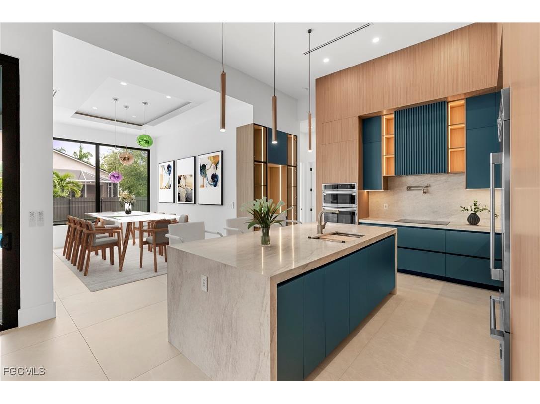 105 SW 33rd Place Cape Coral FL 33991 2025011623 image8