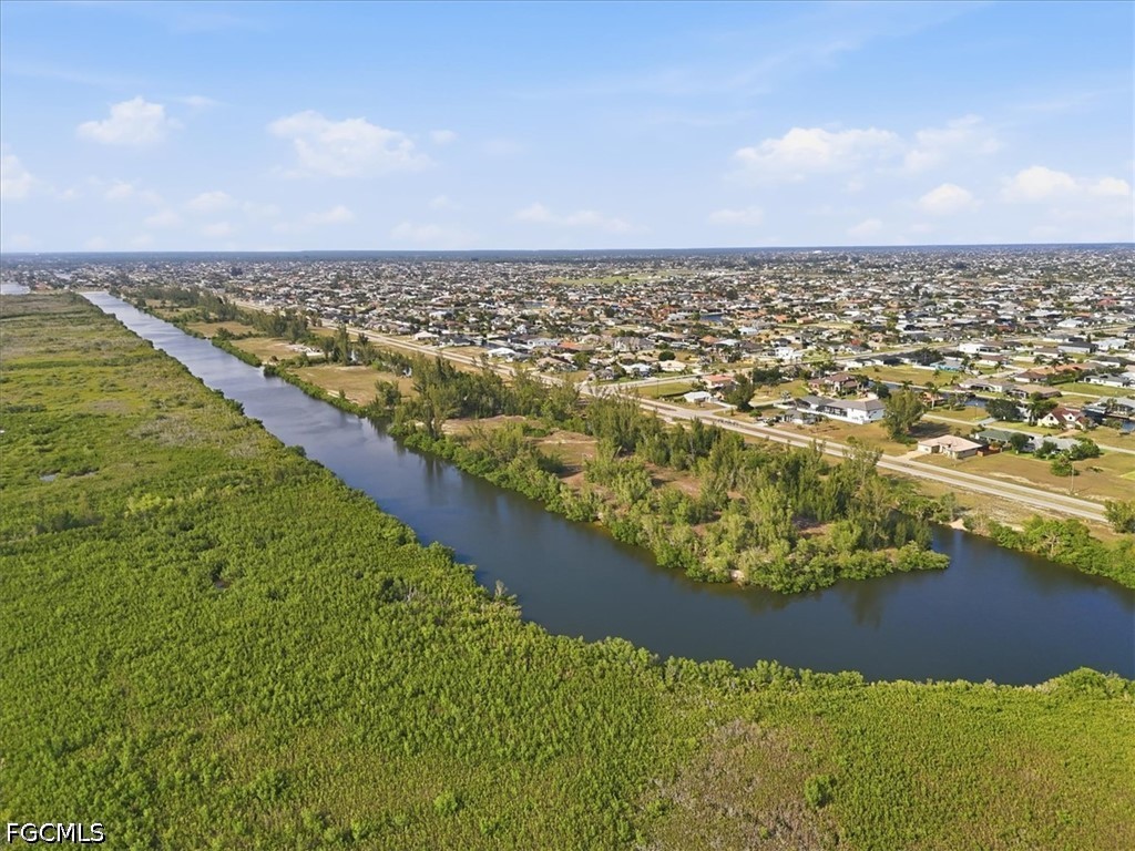 105 SW 36th Place Cape Coral FL 33991 2026020193 image21