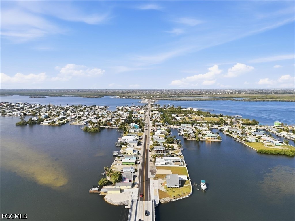 105 SW 36th Place Cape Coral FL 33991 2026020193 image26