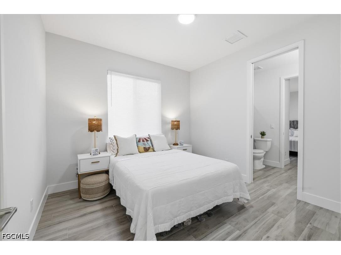 105 SW 36th Place Cape Coral FL 33991 2026020193 image8