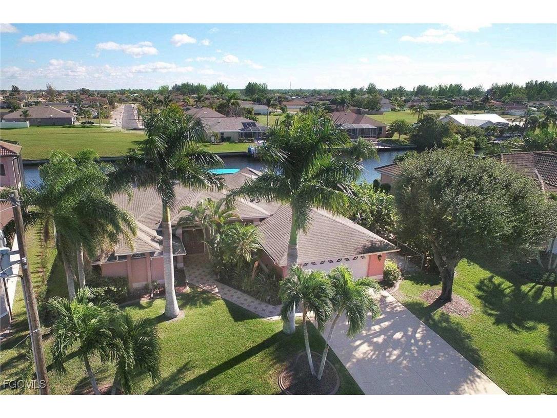 105 SW 39th Place Cape Coral FL 33991 2025009818 image4