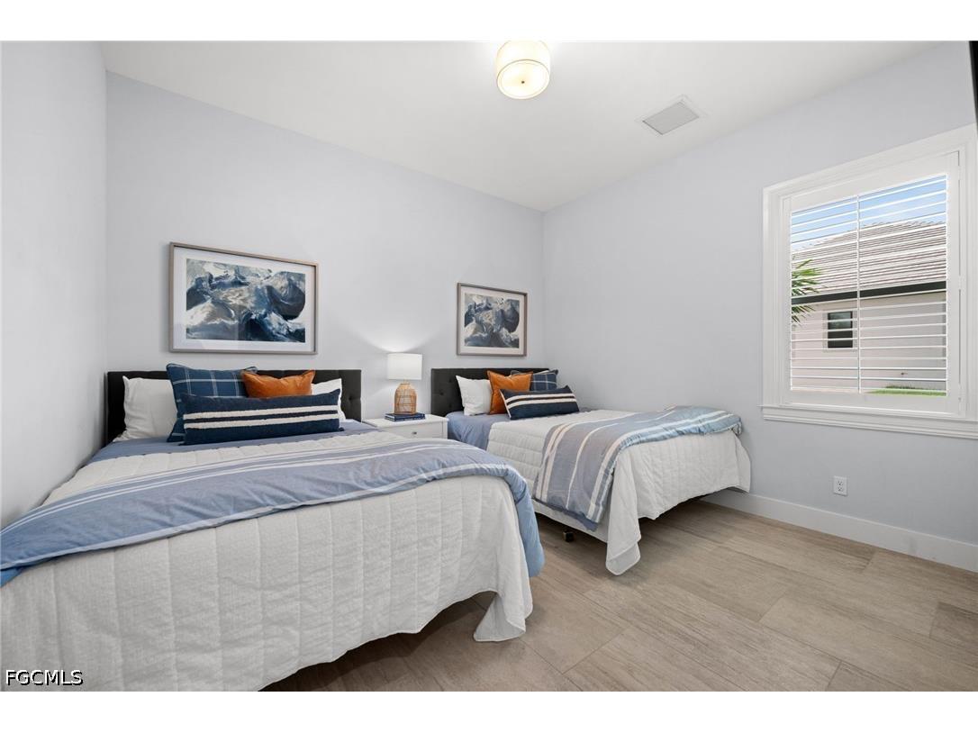 105 SW 52nd Street Cape Coral FL 33914 2026023717 image25