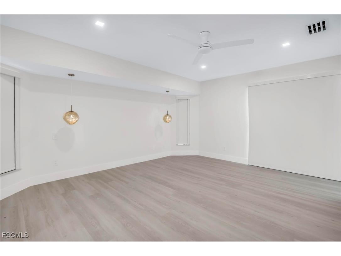 105 Sinclair Street SE Port Charlotte FL 33952 2025012090 image12