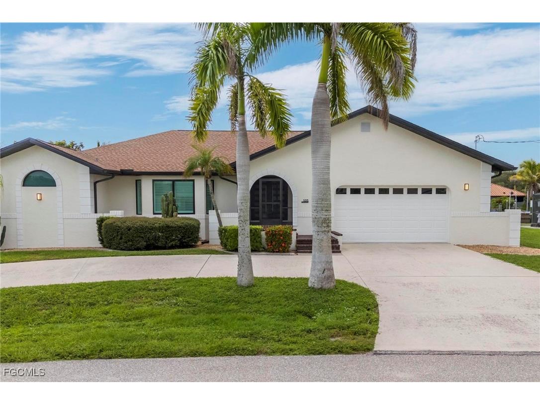 105 Sinclair Street SE Port Charlotte FL 33952 2025012090 image2
