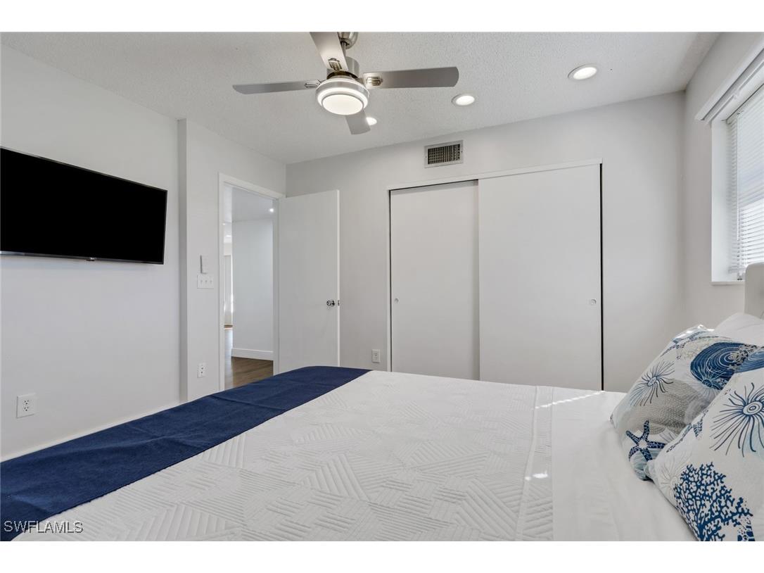 105 Valley Drive Bonita Springs FL 34134 225084943 image17