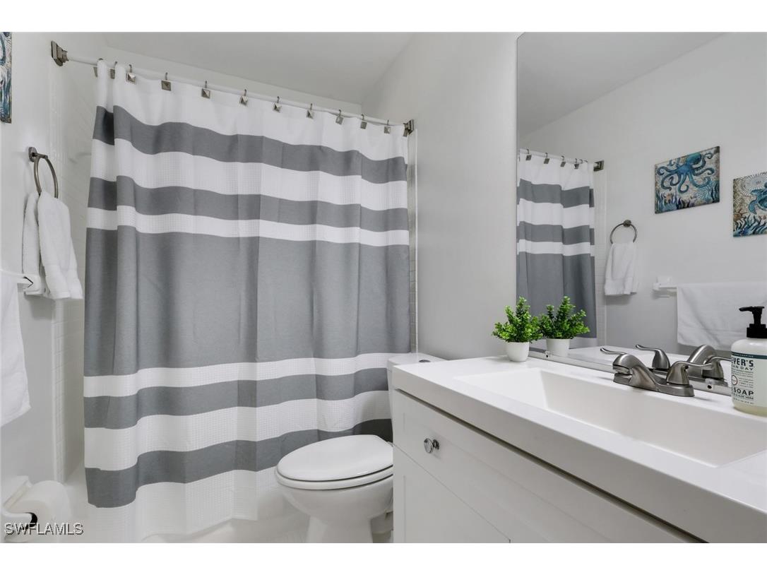 105 Valley Drive Bonita Springs FL 34134 225084943 image19