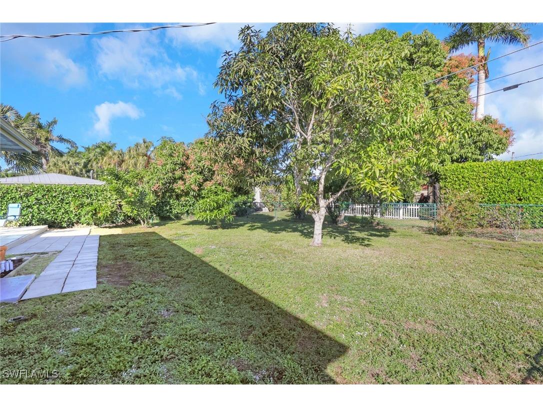 105 Valley Drive Bonita Springs FL 34134 225084943 image28