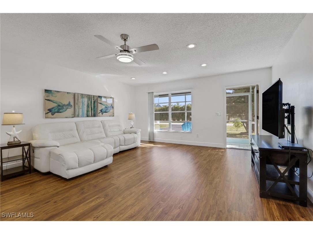 105 Valley Drive Bonita Springs FL 34134 225084943 image3