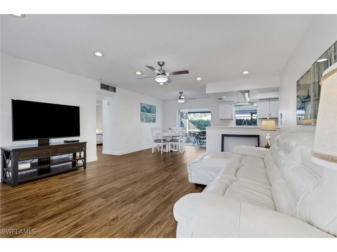 105 Valley Drive Bonita Springs FL 34134 225084943 image4