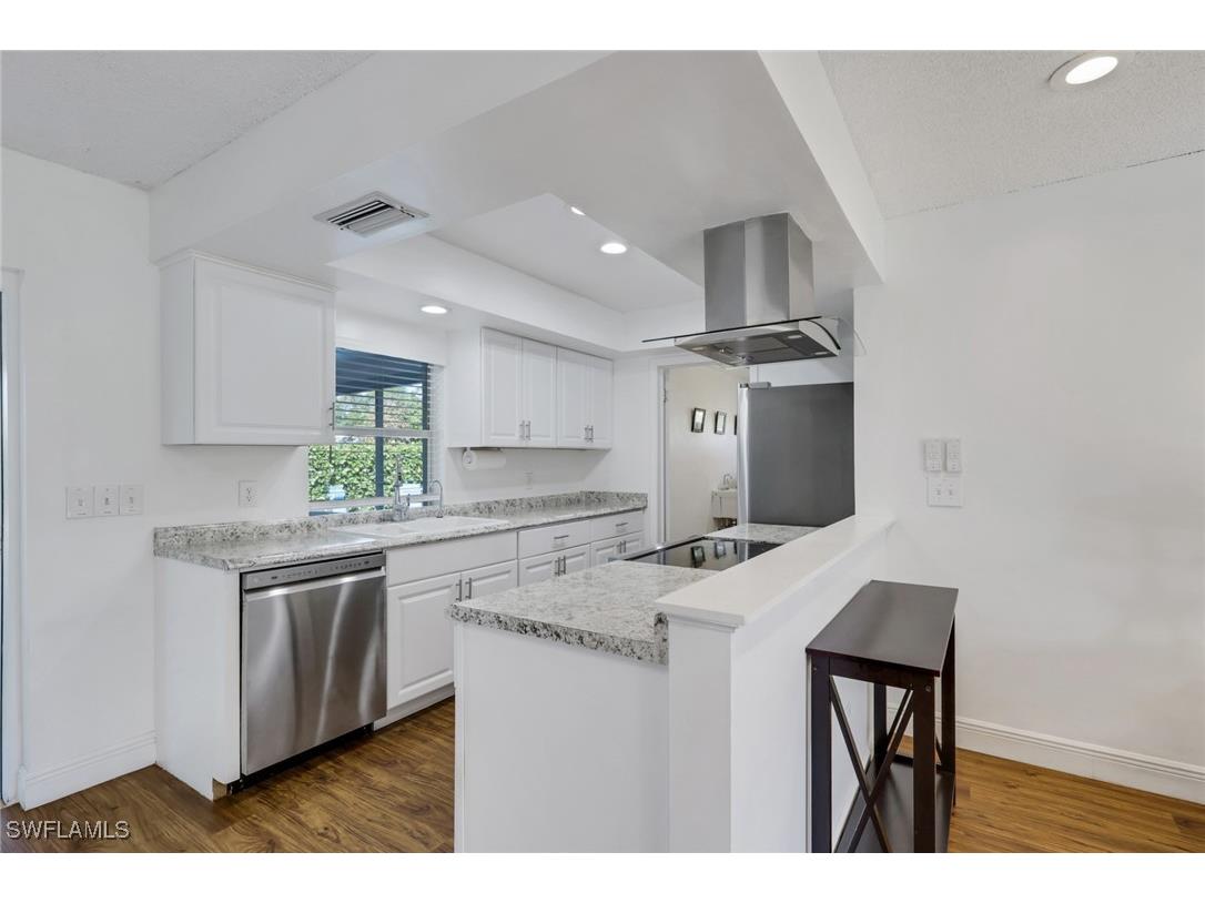 105 Valley Drive Bonita Springs FL 34134 225084943 image9