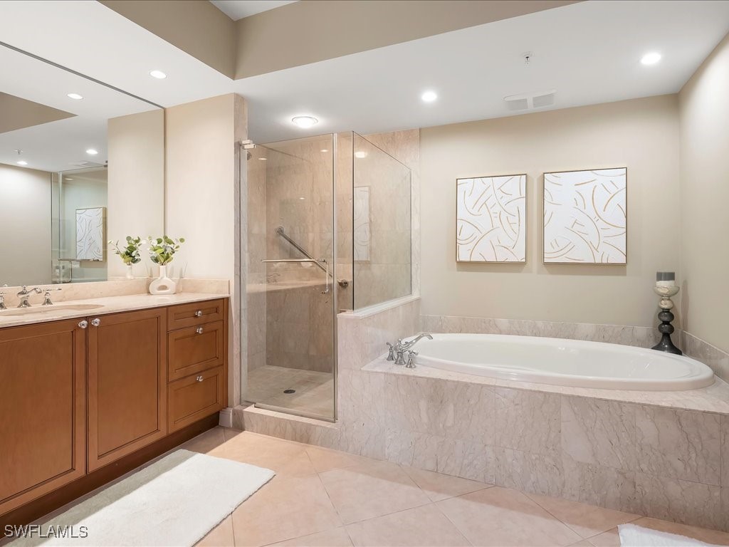  Naples FL 34114 225073308 image17