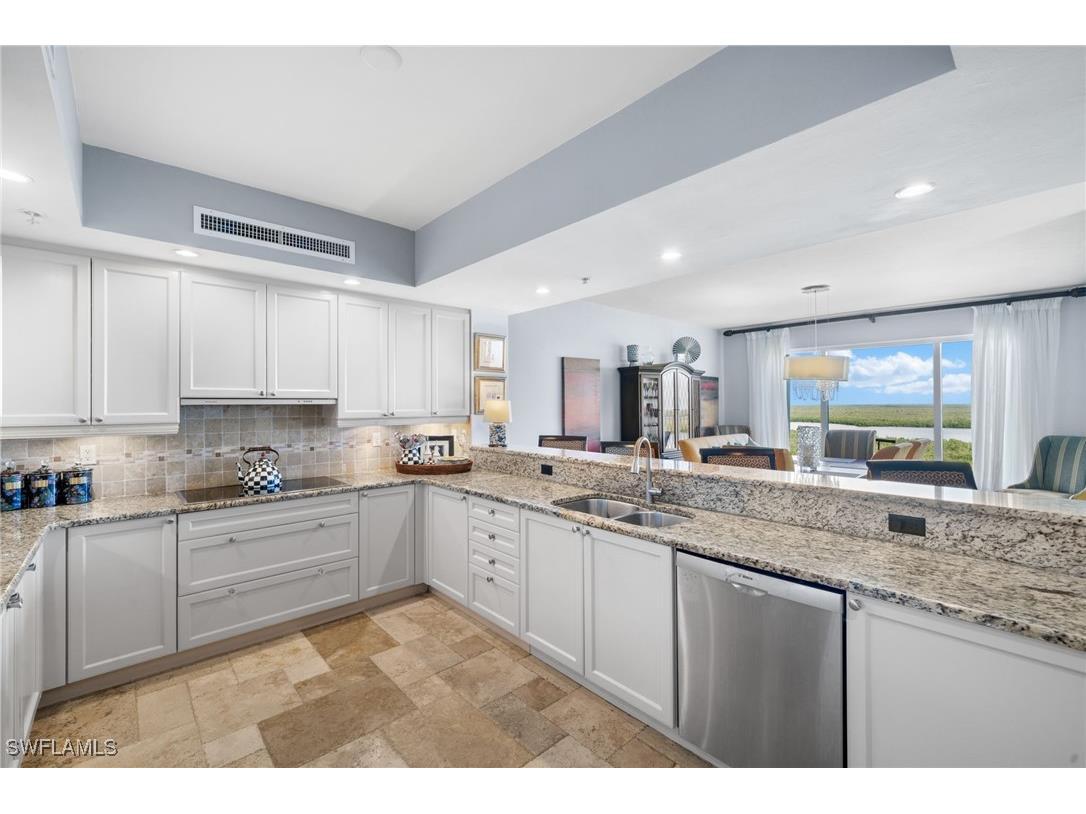 1050 Borghese Lane #902 Naples FL 34114 225064064 image18