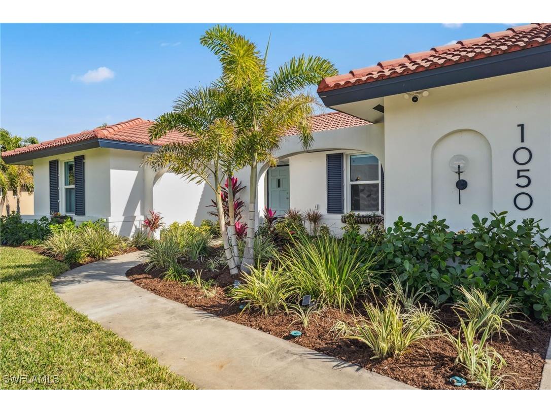 1050 Clarellen Drive Fort Myers FL 33919 225012272 image1