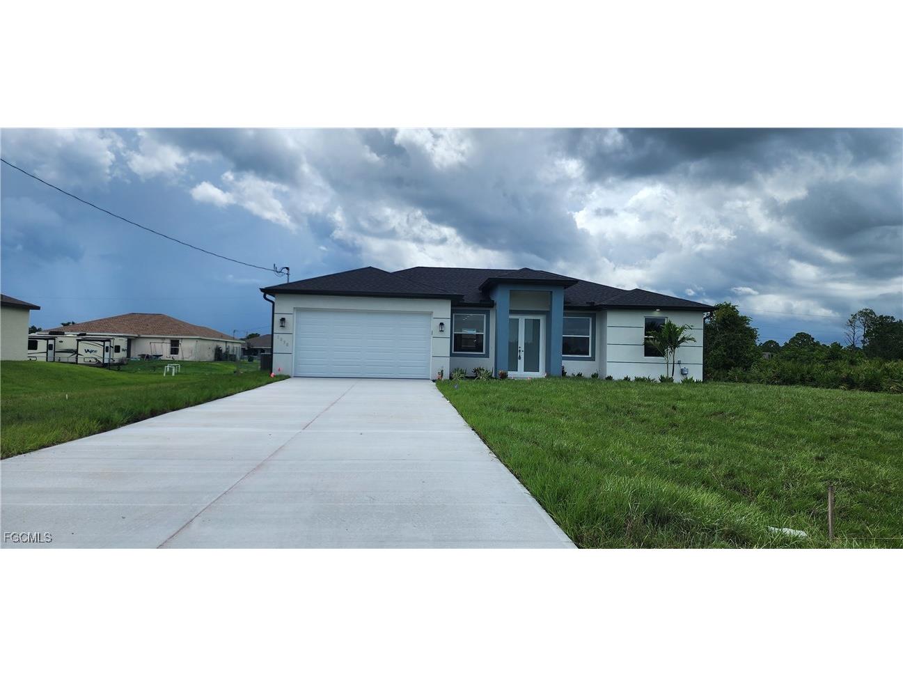 1050 Eisenhower Boulevard Lehigh Acres FL 33974 2025002986 image1