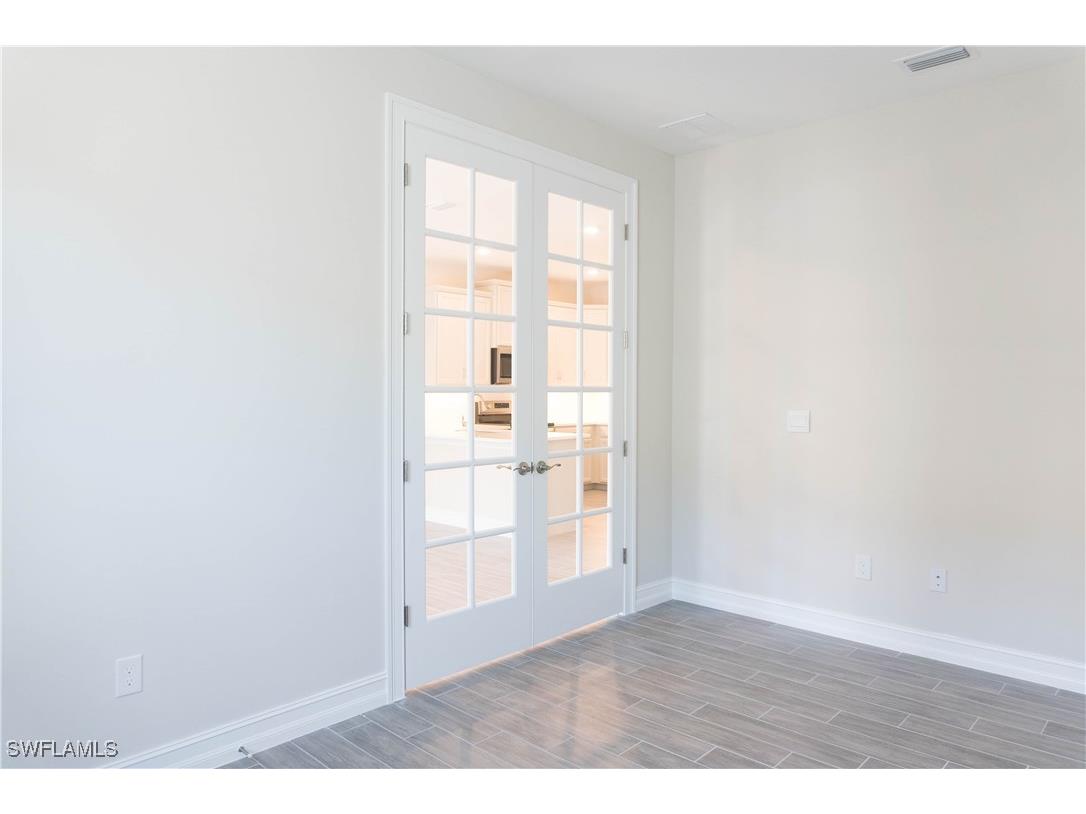 1050 Enbrook Loop Naples FL 34114 225045256 image12