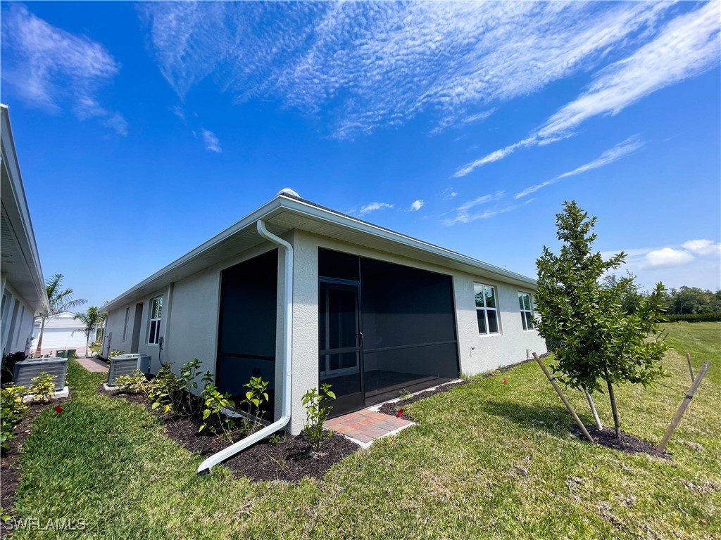 1050 Enbrook Loop Naples FL 34114 225045256 image20