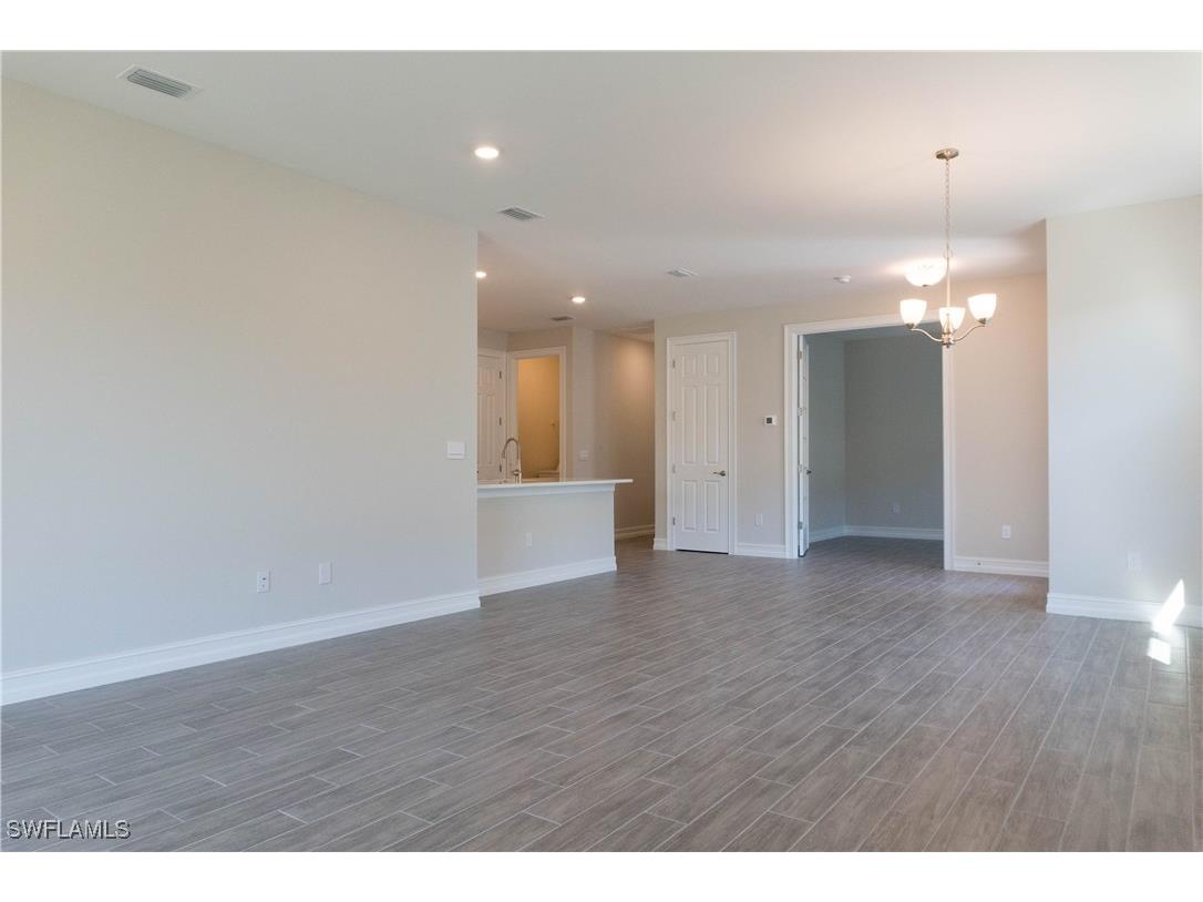 1050 Enbrook Loop Naples FL 34114 225045256 image7