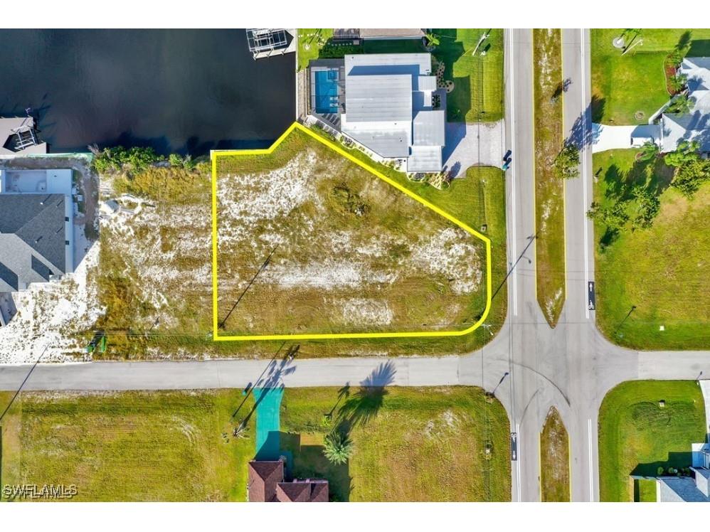 1050 NW 34th Avenue Cape Coral FL 33993 224082004 image1