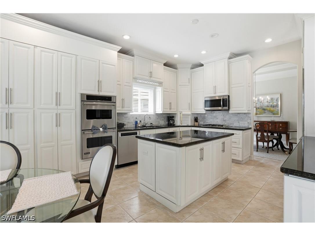 10500 Via Balestri Drive Miromar Lakes FL 33913 226015206 image14