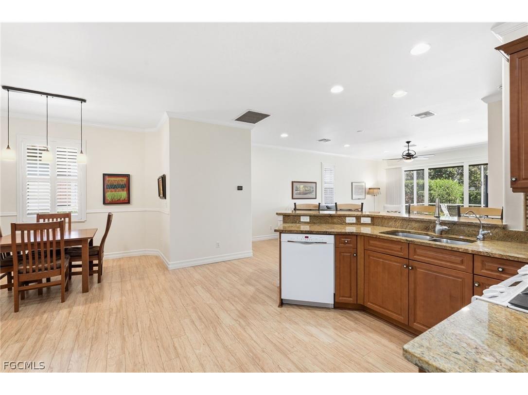 10505 Diamante Way Fort Myers FL 33913 2026013792 image8