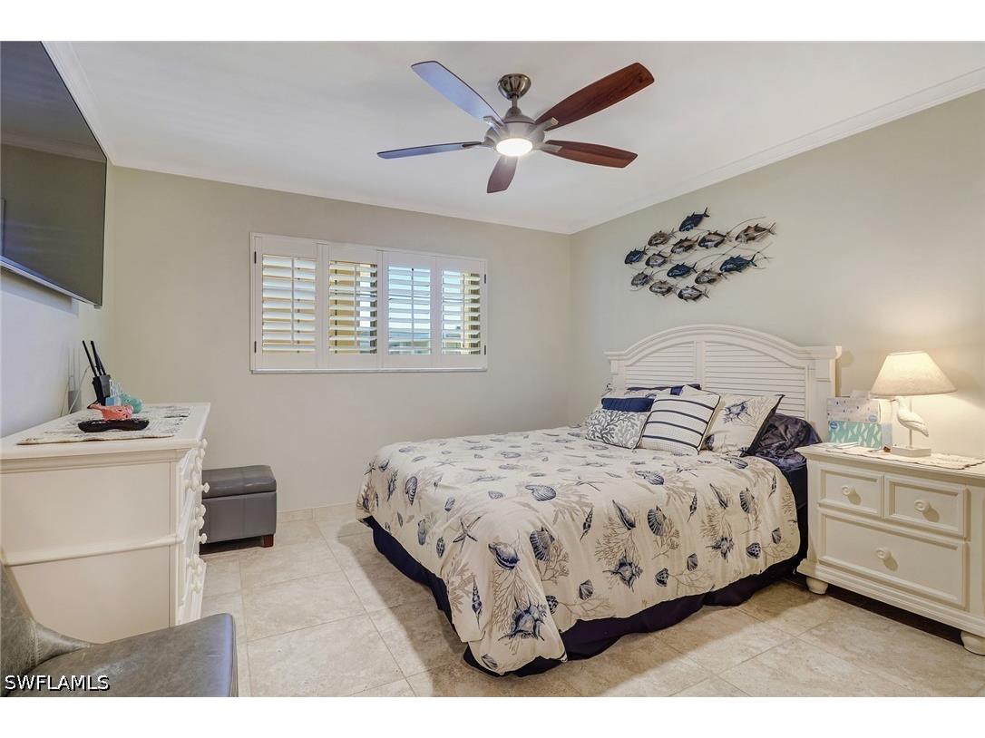 1051 3rd Street S #301 Naples FL 34102 226017342 image23
