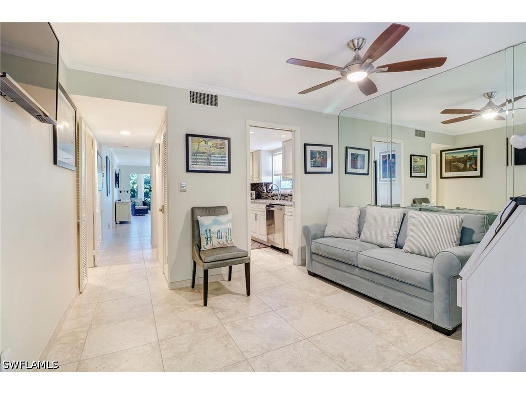 1051 3rd Street S #301 Naples FL 34102 226017342 image6