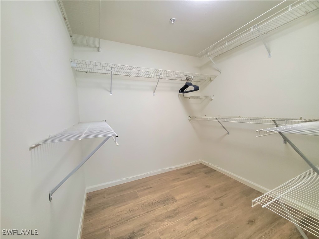 1051 Eastham Way #B-204 Naples FL 34104 225061653 image15