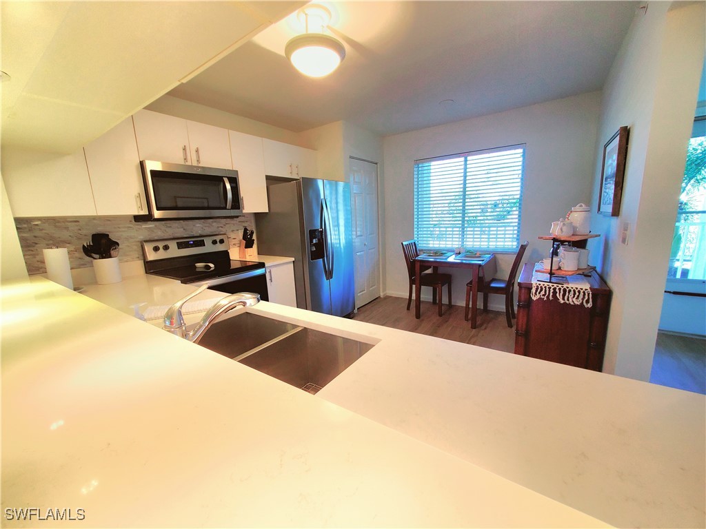 1051 Eastham Way #B-204 Naples FL 34104 225061653 image27