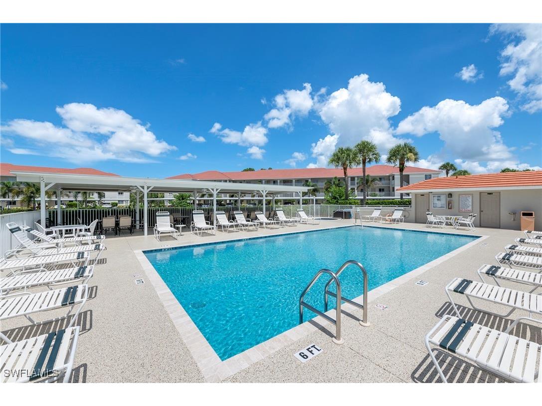 1051 Eastham Way #B-204 Naples FL 34104 225061653 image32