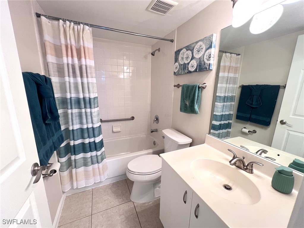 1051 Eastham Way #B104 Naples FL 34104 225042412 image15