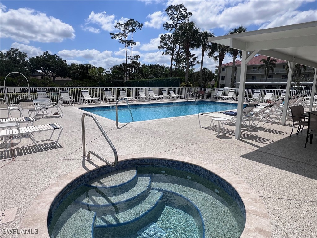 1051 Eastham Way #B104 Naples FL 34104 225042412 image4