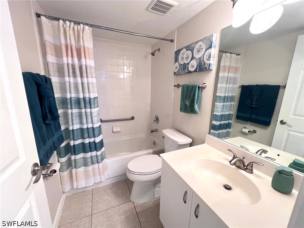 1051 Eastham Way #B104 Naples FL 34104 226015433 image15