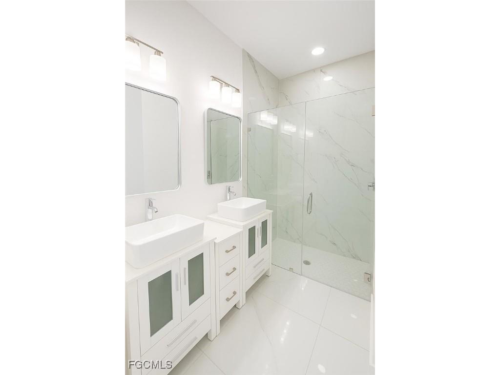 1051 Eisenhower Boulevard Lehigh Acres FL 33974 2025022769 image5