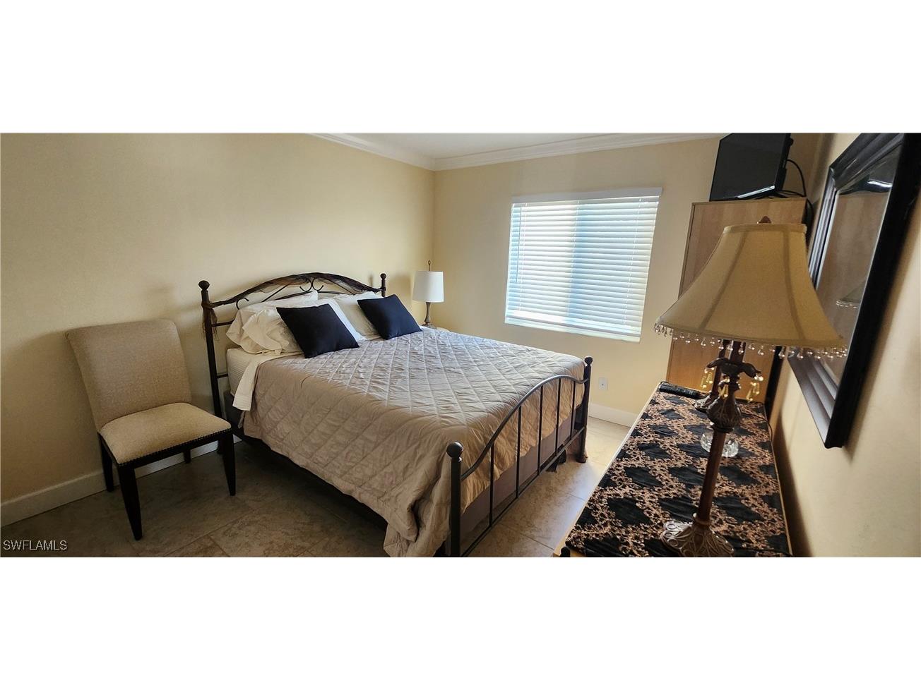 1051 Foxfire Lane #108 Naples FL 34104 225080605 image14