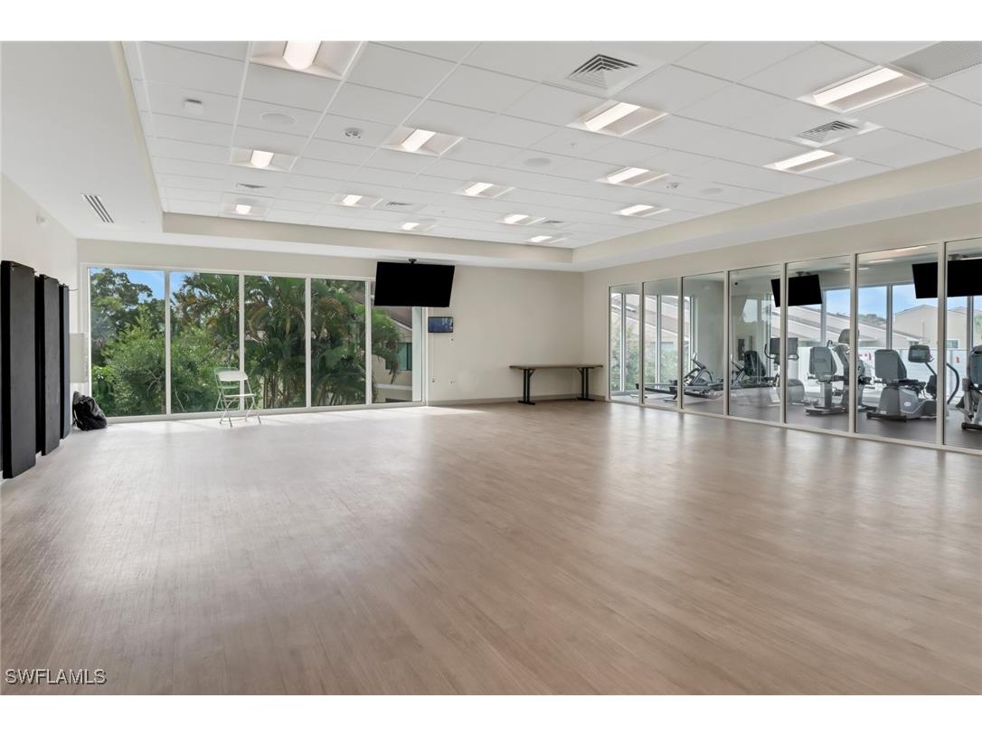 1051 Foxfire Lane #108 Naples FL 34104 225080605 image32