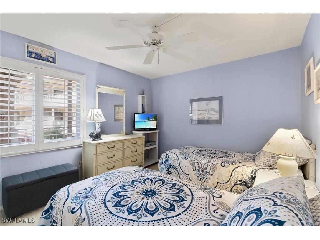 1051 Foxfire Lane #206 Naples FL 34104 225068622 image13