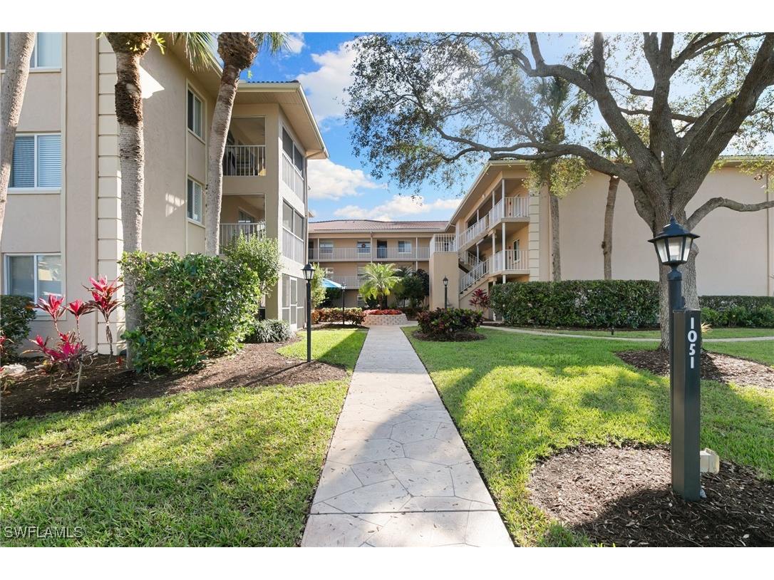 1051 Foxfire Lane #206 Naples FL 34104 225068622 image19