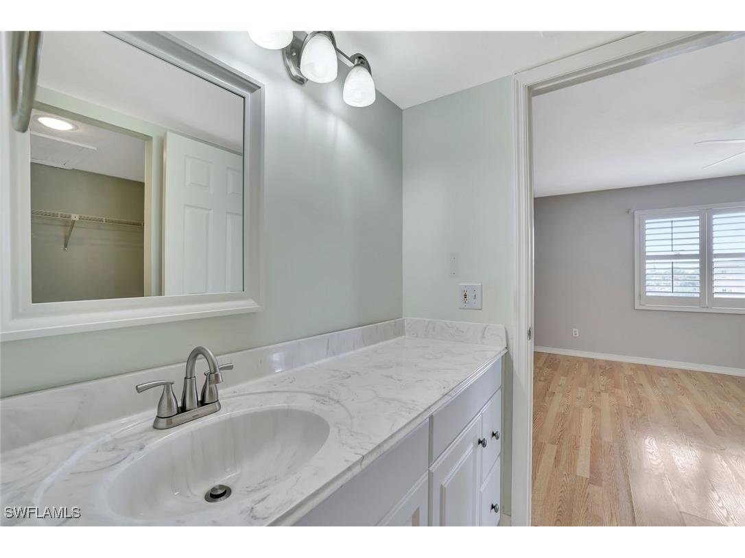 1051 Foxfire Lane #309 Naples FL 34104 225052939 image10