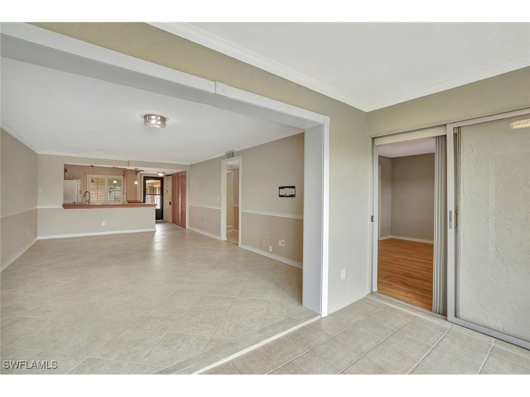 1051 Foxfire Lane #309 Naples FL 34104 225052939 image16